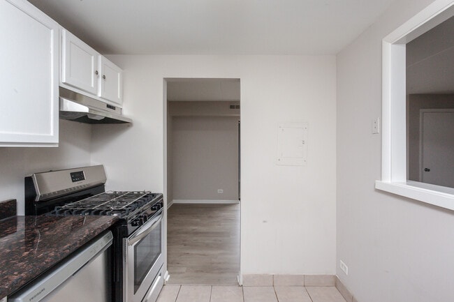 Building Photo - 1460 Fairlane Dr