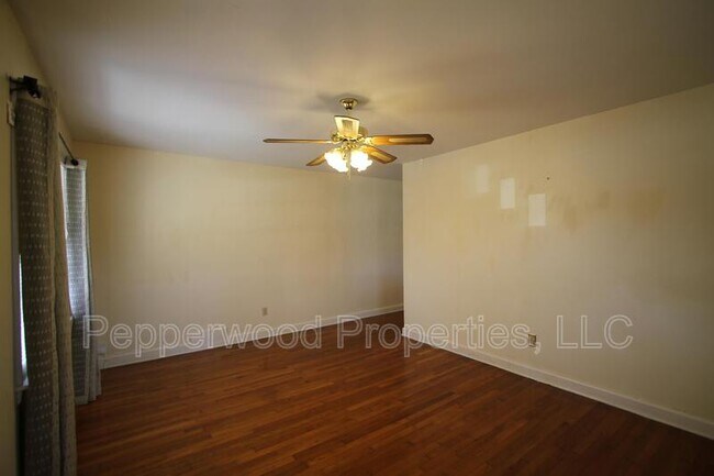 Foto del edificio - 336 W Hampton Ave