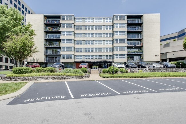 Building Photo - 3314 West End Ave