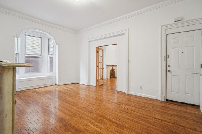 Building Photo - 225 Palisade Ave