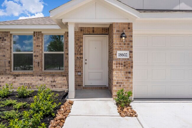 Foto del edificio - 18602 Gravago Ln