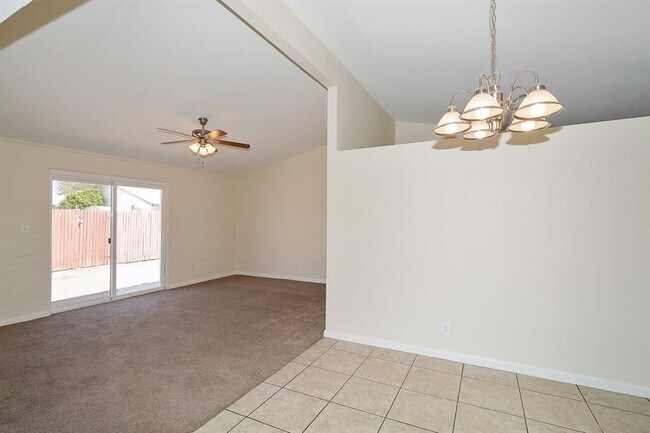 Foto del edificio - 3812 W Butler Dr