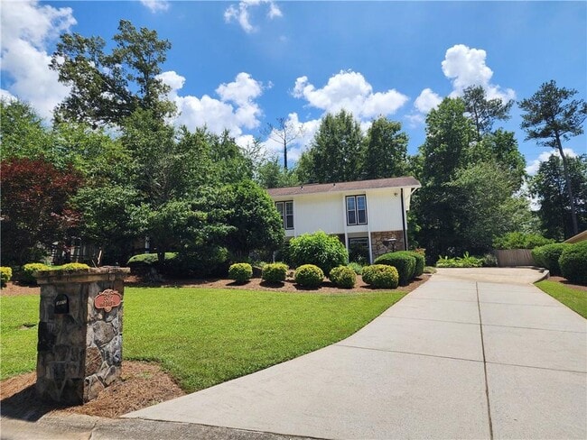 Building Photo - 3572 High Green Dr