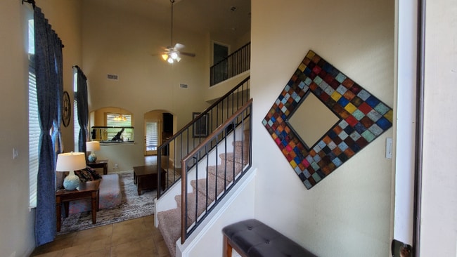 Building Photo - 8812 White Ibis Dr