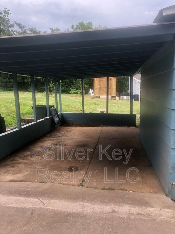 Building Photo - 3810 US-11