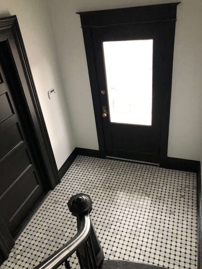 Foto del edificio - 31 Fargo Ave