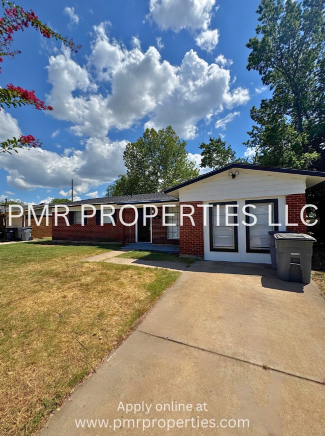 Building Photo - 5308 NW Cherry Ave