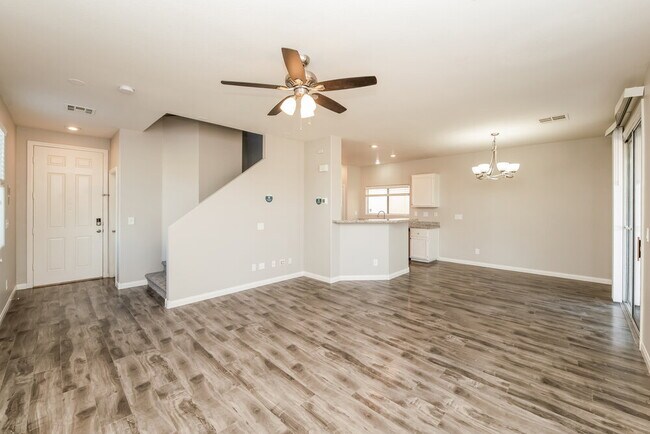 Building Photo - 3221 Brayton Mist