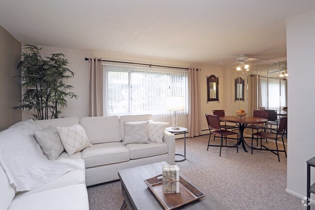 2HAB - Sala de estar - Tanglewood Apartments