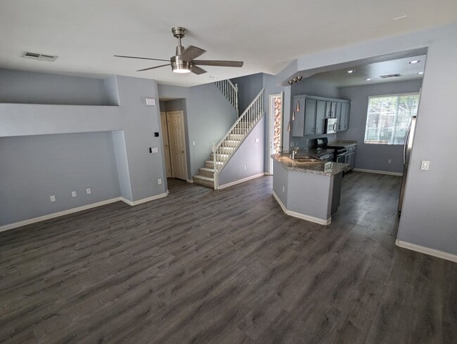 Building Photo - 7608 French Springs St