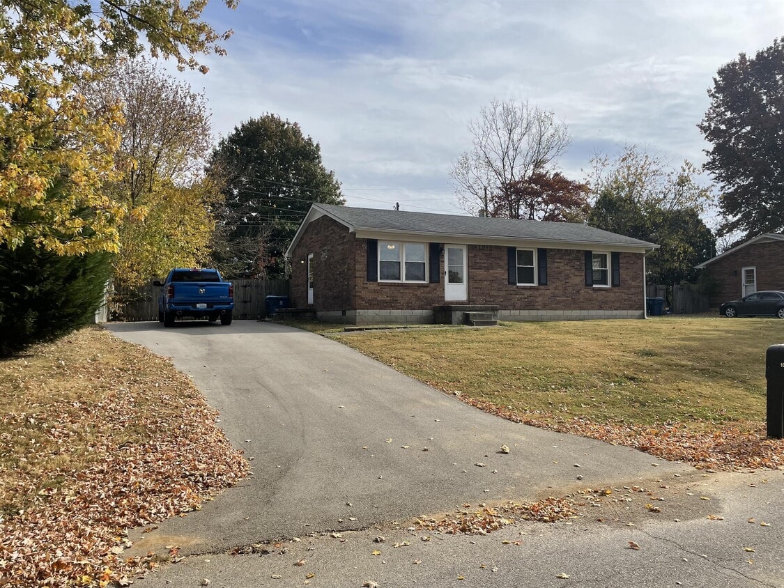 1054 Dan St, Lawrenceburg, KY 40342 House Rental in Lawrenceburg, KY