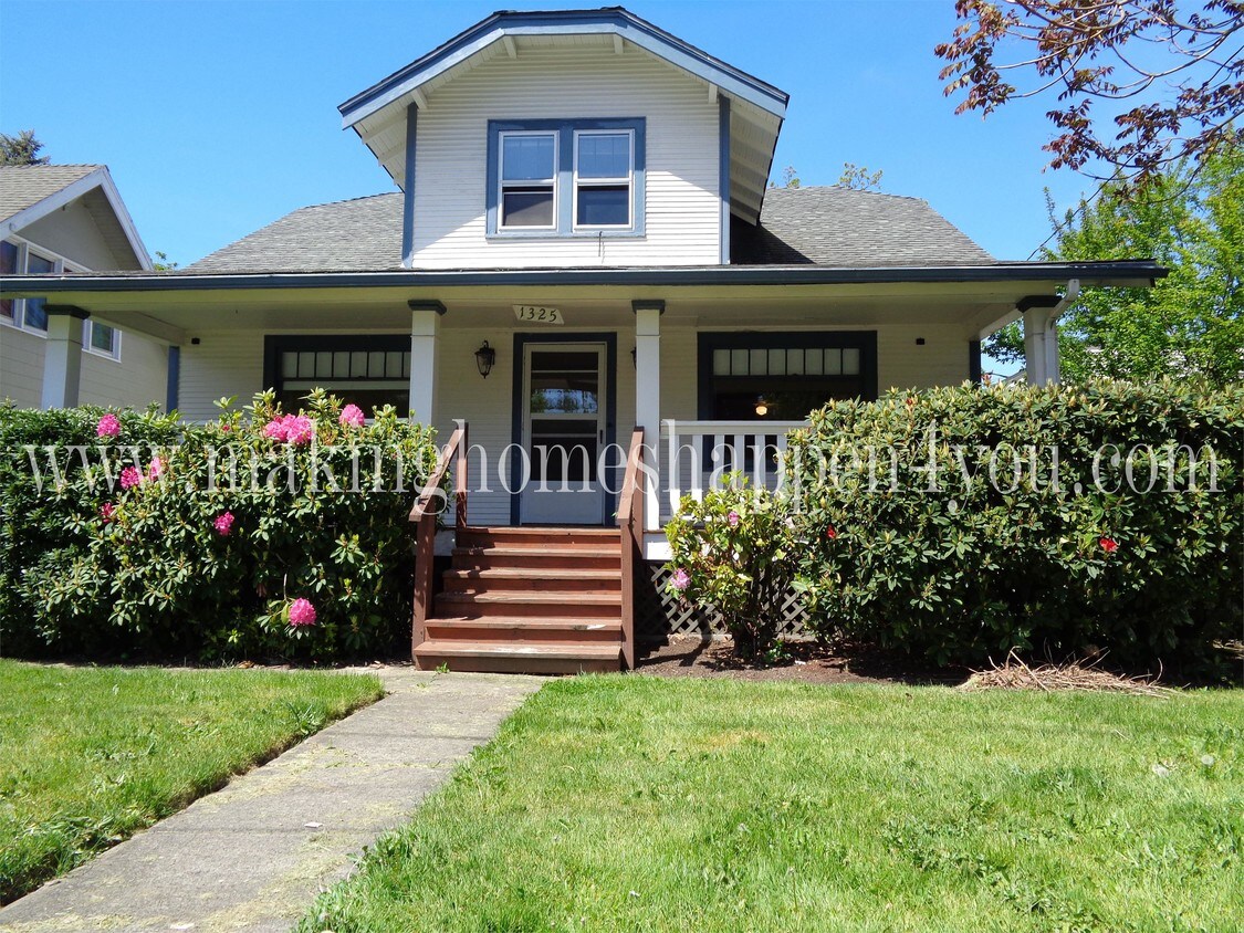 Primary Photo - 1325 17th St NE
