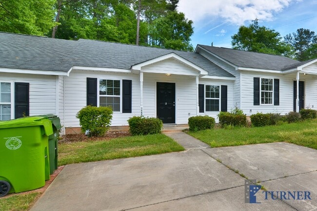 Foto del edificio - 1844 Horseshoe Dr, Unit A, Columbia, SC 29223