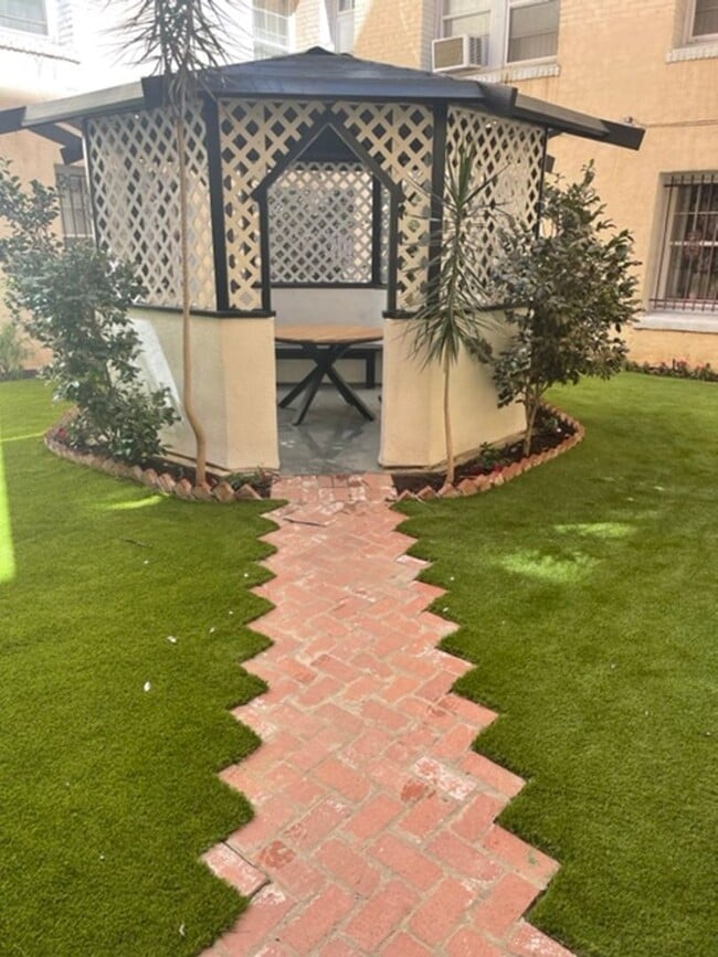 Interior Photo - La Chalfonte Apartments...Newly Renovated and Stylish..Great Location!