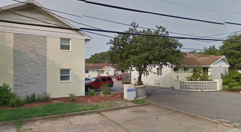 Foto del edificio - 905-911 Little Bay Ave