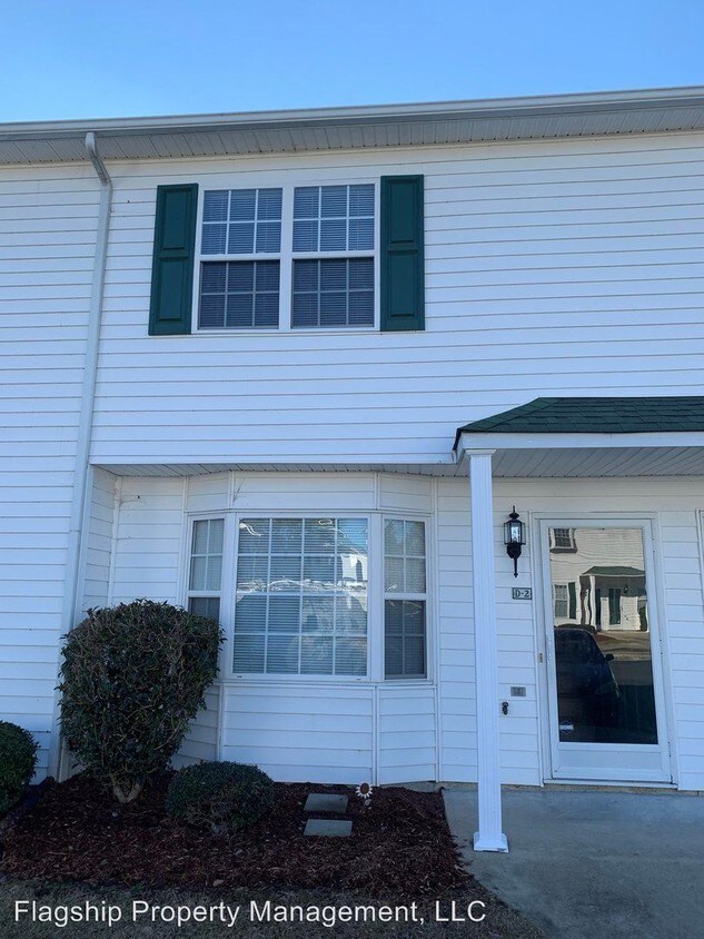 910 Spring Forest Rd Unit D2, Greenville, NC 27834 Condo for Rent in