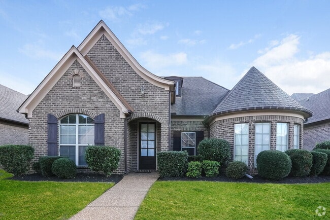 Building Photo - 6219 Arlington Ln