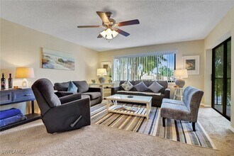 Building Photo - 9901 Sunset Cove Ln