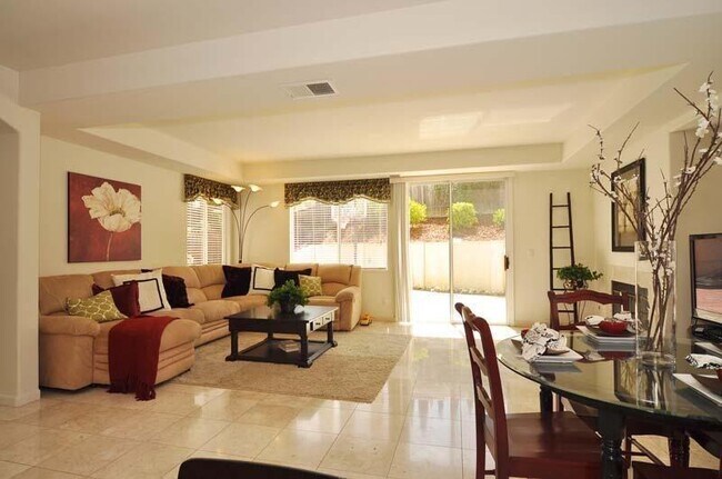 Building Photo - 3280 Patina Ct