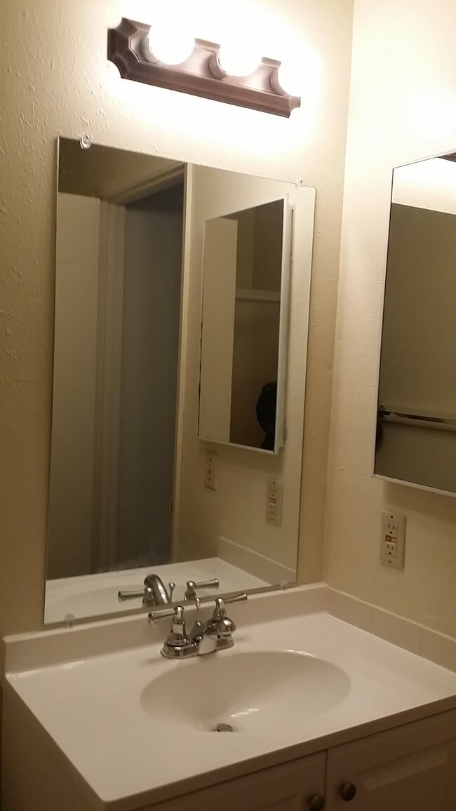 Shadowbrook Apartments Apartments in Salinas, CA