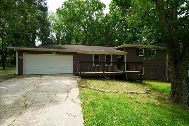 Foto del edificio - 6071 Ridge Way