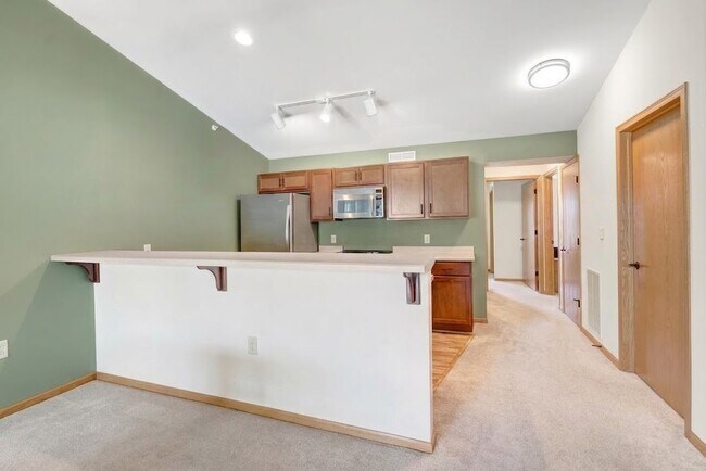 Building Photo - 2834 Pleasant View Rd