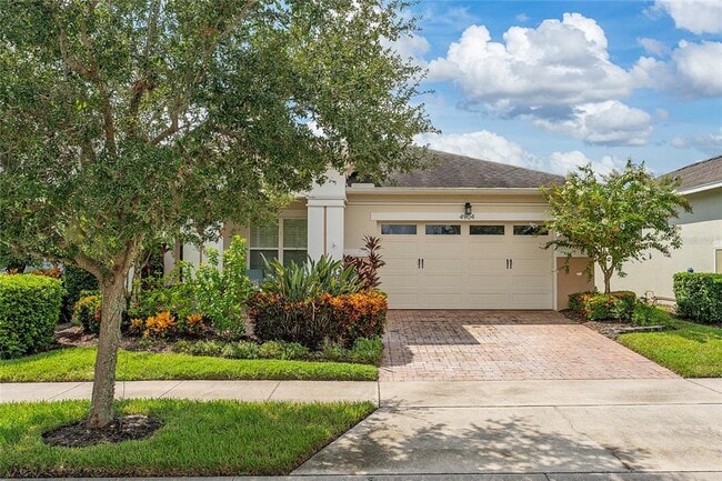 Foto del edificio - 4904 W Fountainwood Dr
