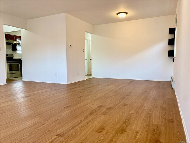 Foto del edificio - 17-34-34 154th St