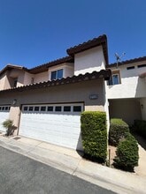 Building Photo - 3713 Calle Curacso