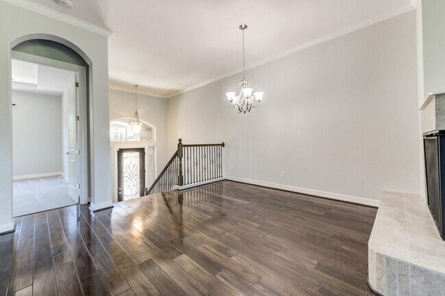 Building Photo - 403 Bellagio Dr