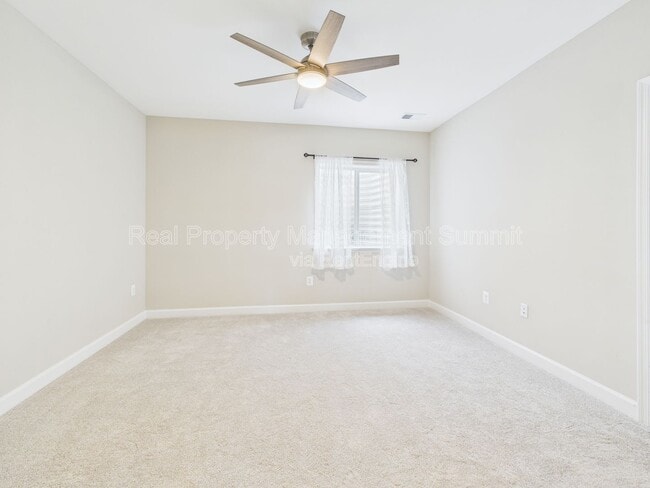 Foto del edificio - 3483 Monterey Dr