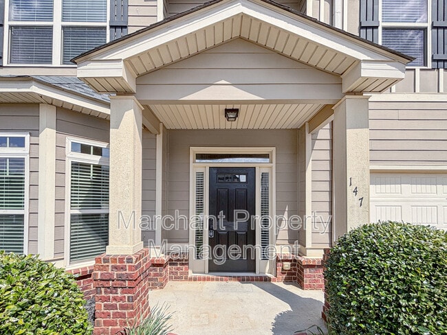 Building Photo - 147 Border Ave