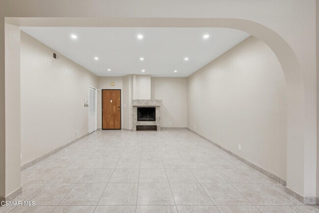 Foto del edificio - 7211 Cozycroft Ave