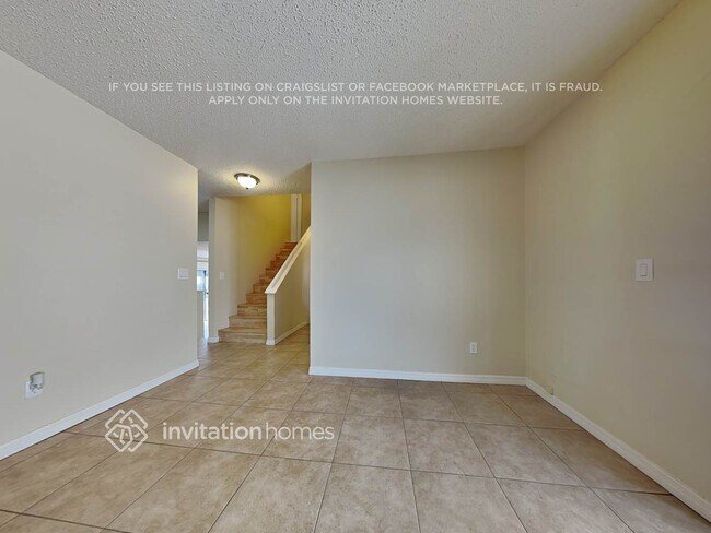 Foto del edificio - 15707 GardenSide Ln