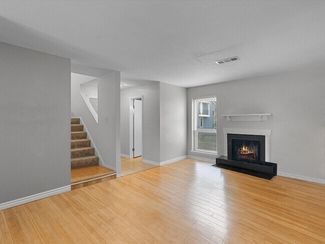 Foto del edificio - 18515 Egret Bay Blvd