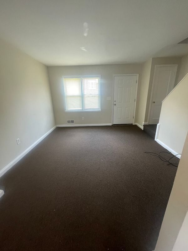 Foto del edificio - 1036 Tunbridge Rd