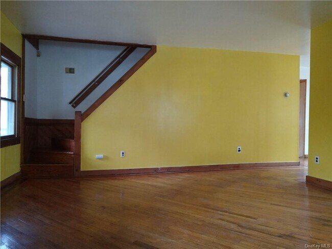 Building Photo - 29 Grand St