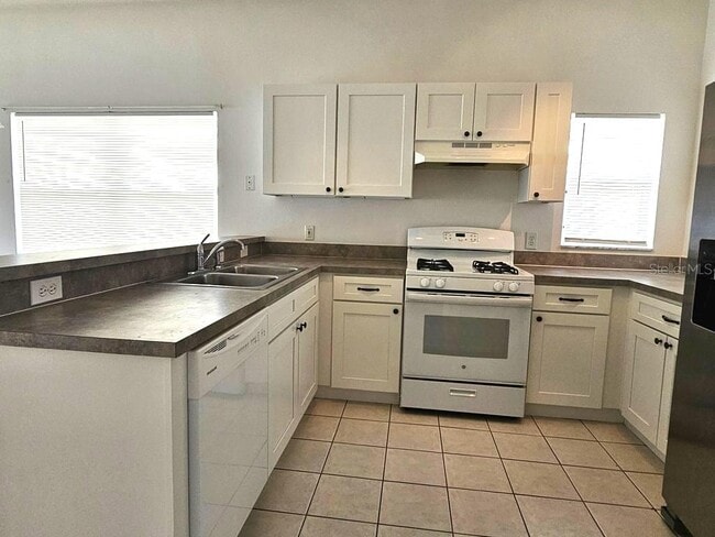 Building Photo - 7625 Clovelly Park Pl