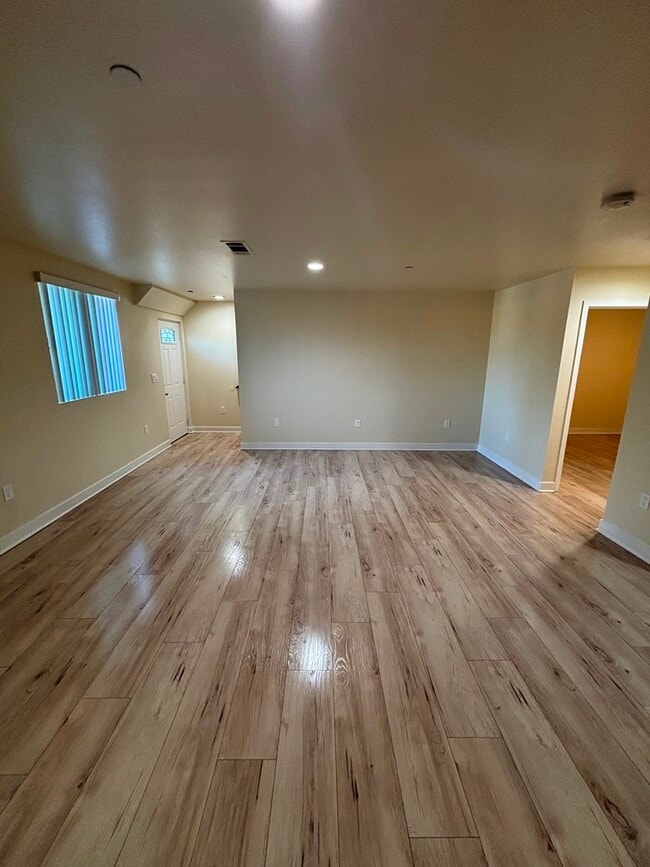Building Photo - 3910 Halldale Ave