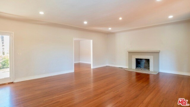 Building Photo - 4310 Cedarhurst Cir