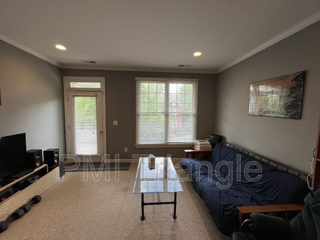 Foto del edificio - 701 Copperline Dr