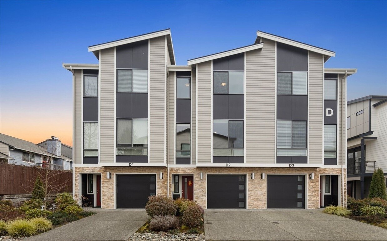 Primary Photo - 729 112th St SW