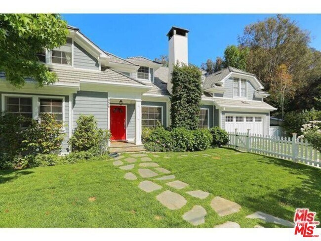 Foto del edificio - 334 Oceano Dr