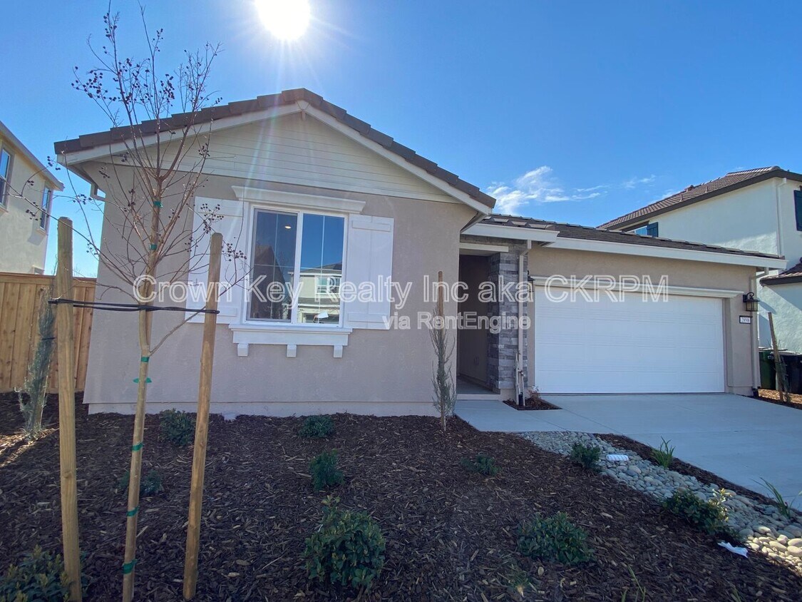 Primary Photo - 2898 Tostalinda Dr