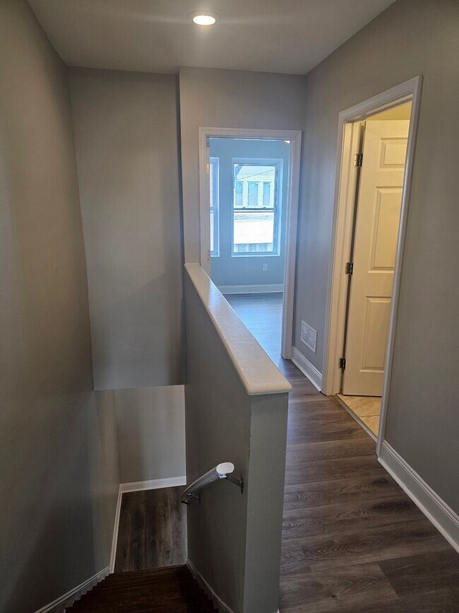 Building Photo - Remodeled Home - West Philadelphia