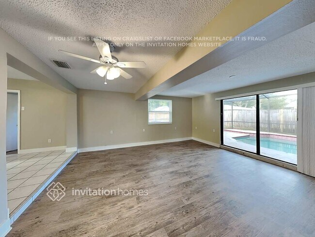 Foto del edificio - 1856 Greenhill Dr