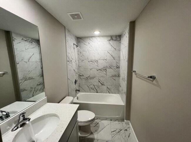 Foto del edificio - 3844 SW McKim St