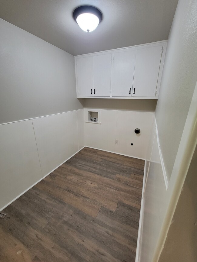 Building Photo - 3749 N 10th St