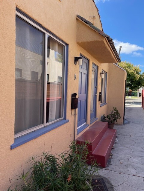 Foto del edificio - 3430 Cattaraugus Ave