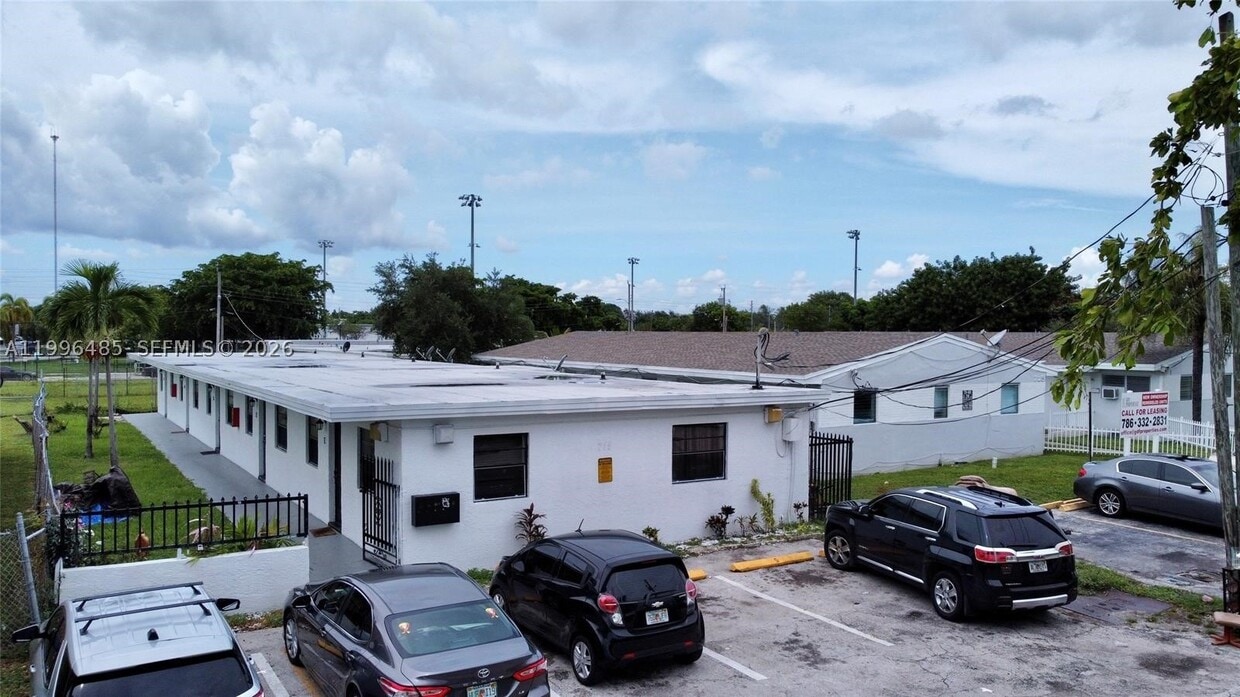 Building Photo - 715 NW 7th St